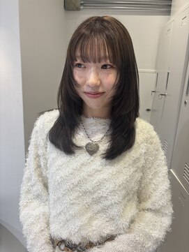 ローレンジウ(LOREN JU) ハッシュカット/小顔/ココアベージュ/オリーブグレー/名駅名古屋