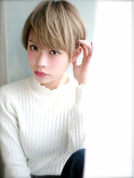 バース(BIRTH) 天神【 BIRTH 】　ノームコア小顔ショート５