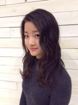 ラック 辻堂(LUCK) コテで波ウエーブ