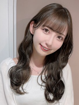 ティア(Tia.) (韓国風/艶髪/ロングヘア/前髪/サイドバング/小顔)