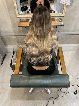 ルフレ 新宿本店1st(Reflet) お客様カタログ＃新宿髪質改善ブリーチハイトーンエクステ韓国