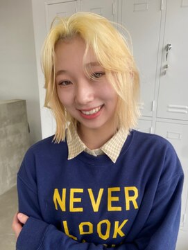 ムード カナザワ(mood kanazawa) 20代/30代/抜きっぱなし/ブリーチカラー/ブロンド/学割U24