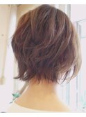 ショートボブレイヤー
