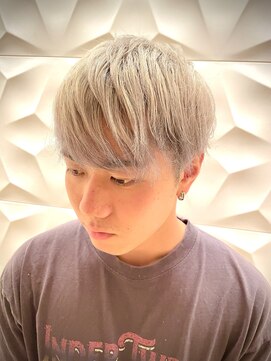 銀座マツナガ 浅草店 ハイトーンカラー/ミルクティーベージュ/ツーブロ/おしゃれ