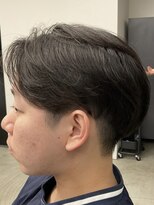 フイ 新宿3丁目(Hui)&nbsp;フェザーパーマ/グレーブルーカラー/刈り上げショートパンク