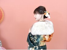 フォトスタジオ アンド ヘアメイク ニコメルシー(photo studio hair make nico merci)の雰囲気（成人式や卒業式、結婚式など大人の方のヘアメイクもお任せ下さい）