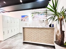 シードバイシャムロック(SEED by Shamrock)の雰囲気（白を基調とした爽やかな店内《横浜/メンズ/パーマ》）