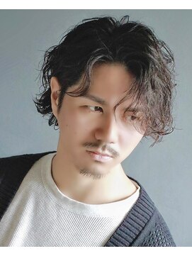 リア(Li'a) 耳掛けグランジパーマ×サーフカール×名古屋グランジパーマ