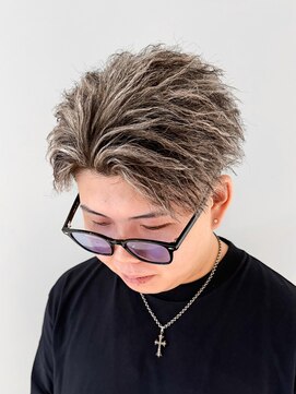 ルーシー 渋谷(LUCEY) ツイストハーフバックツイストマッシュパイルツイストパーマ