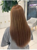 明るめベージュカラー