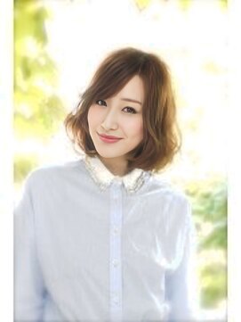 ソナー(SONAR) ☆ナチュラル可愛いセミディボブ☆