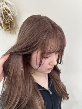 エン(en.) ほんのりピンクブラウンベージュ