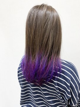 ヘアーワークス ボナ(HAIR WORKS bona.) 紫と赤紫のゲンガーテールカラー