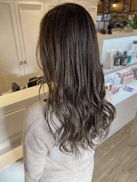 リミックス(Remix) シルバーグレーバレイヤージュ