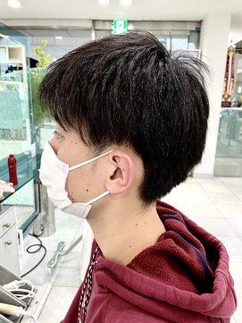 クオーター(QUARTER) ナチュラル大人メンズマッシュコンマ刈り上げスクリューショート