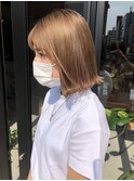切りっぱなしボブ　　