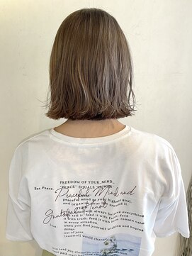 マイル 渋谷(mile) ブリーチ1回ミルクティーベージュ