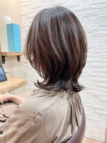 ミッシェル アフロート(michelle afloat)&nbsp;20代30代40代50代ひし形くびれ外ハネウルフもCカーブカット