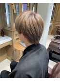 ミルクティーベージュ