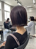 切りっぱなしボブ　外ハネボブ　髪質改善カラー　チェリーレッド
