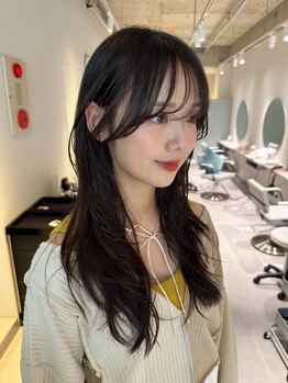 アム(amu)の写真/【丸の内/伏見】トレンドのレイヤーカット、前髪カット、顔周りカットを丁寧にカウンセリングしてカット◎