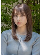 フェティッシュ(fetish) ツヤ感セミロング