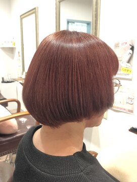 ヘアー グリーン(hair green) 40代50代60代/前上がりボブ/マッシュボブ/赤髪マッシュボブ