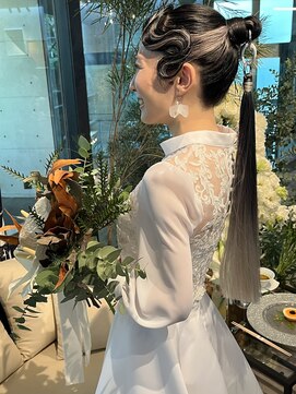 フルアヘッド(FULL A HEAD) ポニーテールリングのヘアセット