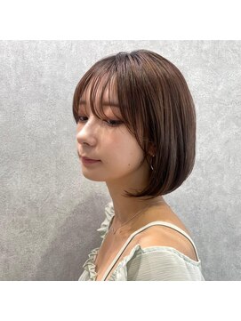 エジョン 幡ヶ谷店(Aejon) シルキーベージュ斜めバングチョコレートデザインカラー