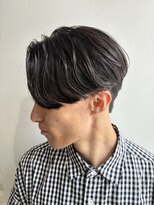 グラフ 立川(Graph.)&nbsp;センターパートニュアンスパーマメンズカット