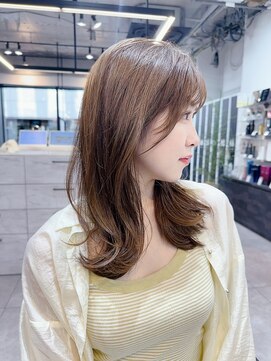 ファンナギンザ(FaNNa ginza) くびれヘア/レイヤー/韓国ヘア/シースルーバング/ベージュ