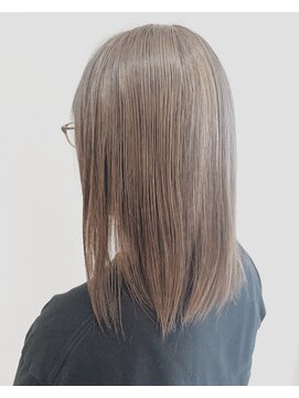 ヒビカ(HIBIKA) ライトナーで明るくミルクティーベージュ