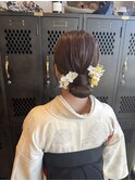 和装ヘアアレンジ大人シニヨンお団子ヘア卒業式ヘアセット