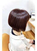 ショートボブ