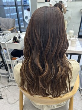 ビューナゴヤ 名駅(VIEW NAGOYA) レイヤーカット/ロングレイヤー/似合わせカット/前髪カット