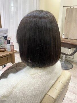 コトナ 越谷店 透明感カラー｜グレージュ×ナチュラルボブ【越谷】