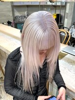 ヲタク(wotaku.)&nbsp;ホワイトカラーホワイトヘアホワイトブロンドハイトーンブリーチ