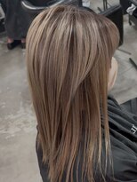 ウィリーベル 沖縄(WILLIE BELLE) 外国人風ハイライト/外国人風カラー/ハイトーン/艶カラー/艶髪