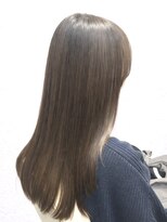 フッタ(Futta)&nbsp;新宿髪質改善TOKIOリミテッドトリートメント×艶髪ロング