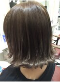 ダークグレージュ#外はねボブ