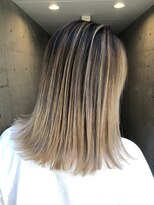 メリー(merry craftsman's factory)&nbsp;根元暗めのグレージュka