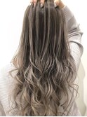 『D'na』ロンググレージュバレイヤージュ 清水
