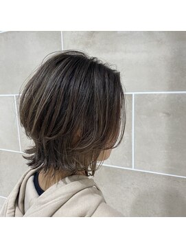 カシェ マエノヘタ(Cashe'e MAENOHETA) ミディアムレイヤー