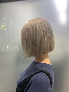 リリー(Lilley) 【lilley 高田彩乃】小顔☆切りっぱなしボブ(天神/今泉)