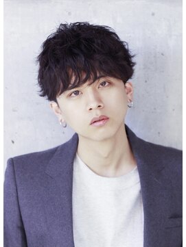 ゼンコー アオヤマ(ZENKO Aoyama) 黒髪×マッシュ×スパイラルパーマ×モテ髪