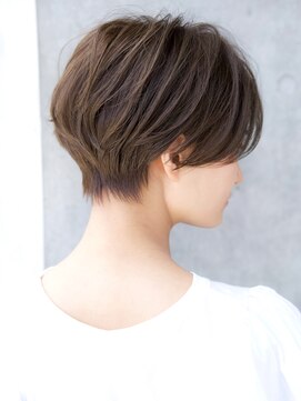 エインアンリー 表参道(AIN.ANLY.) 前髪なし大人ショート20代30代40代【AIN.表参道】川原大地