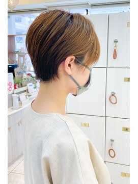 ニジュウニパーセント(22%) 大人可愛い３０代４０代５０代　小顔ショートヘア　ショートボブ