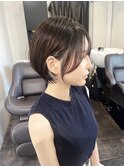 ショートヘア 黒髪 グレーベージュ レイヤーロング