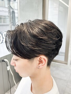 アクロ(ACRO) 曲がる縮毛矯正/センターパート/フェザーパーマ