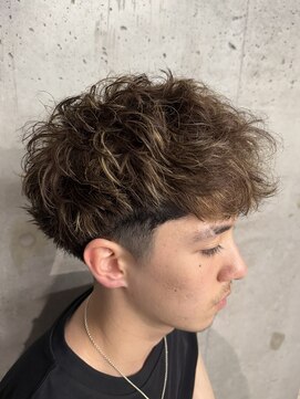 エイトメン 上野店(EIGHT MEN) マッシュ/ハイライトカラー　茶×金